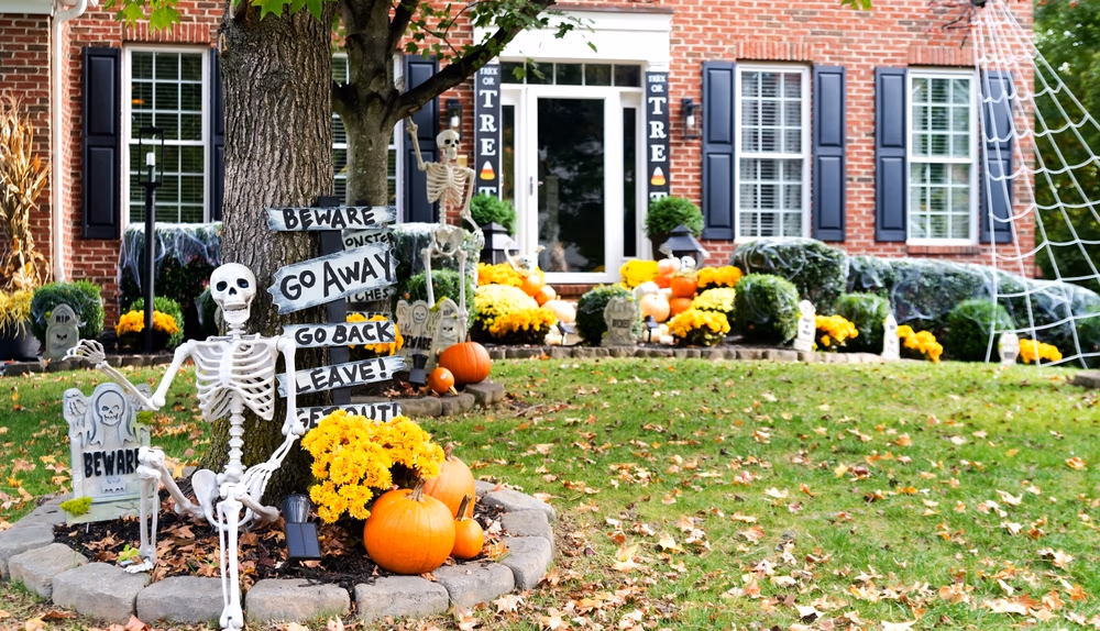 Injured by Faulty Halloween Decorations? How Product Liability Laws Protect Families from Defective Holiday Displays